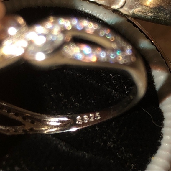 Vtg Sterling Silver Cubic Zirconia Stone Twisted Band w Leaves Floral Sz 7.75 - Picture 5 of 6